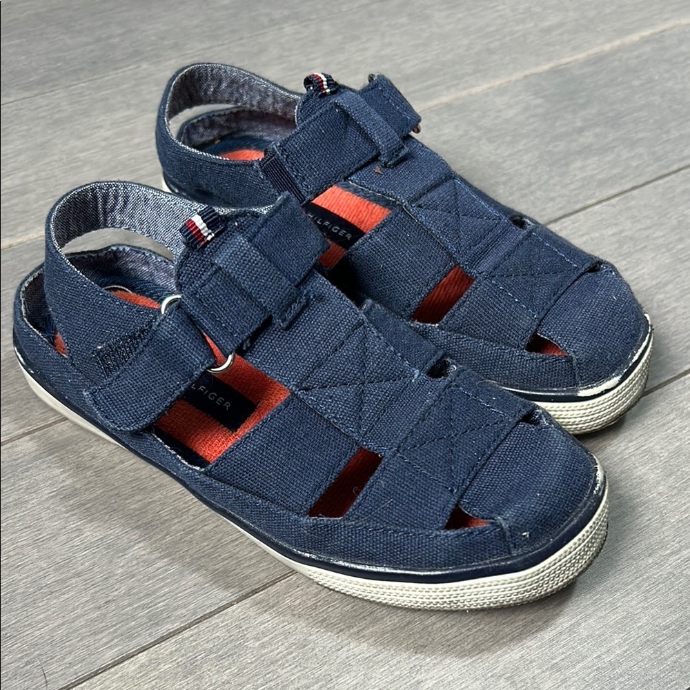 Tommy Hilfiger Navy Kids Sandals size 10